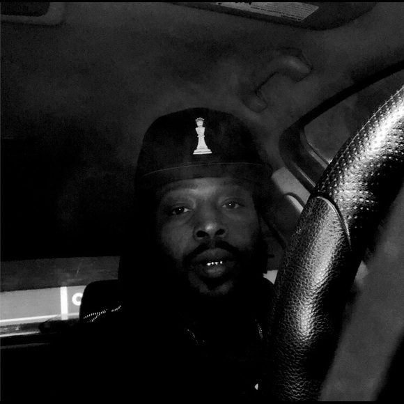 Meet your Posher, Earl - Picture 1 of 1